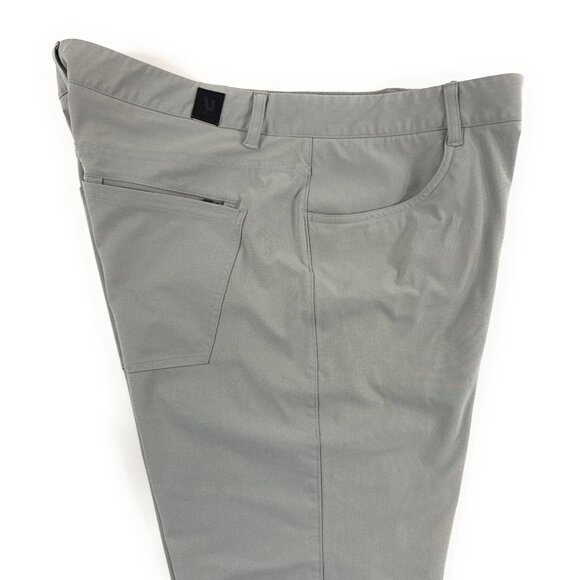 Vuori Mens Meta Pant Size 34x30 Athletic Slim Performance Stretch Light Gray - Picture 2 of 9